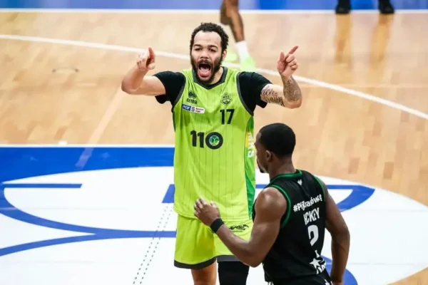 Jordan Hall — były gracz NBA chce odbudować karierę w Dąbrowie Górniczej